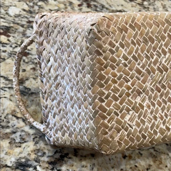 Basket with Handles - Picture 11 of 13